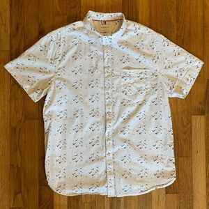 Men’s button down, short sleeve shirt, Large